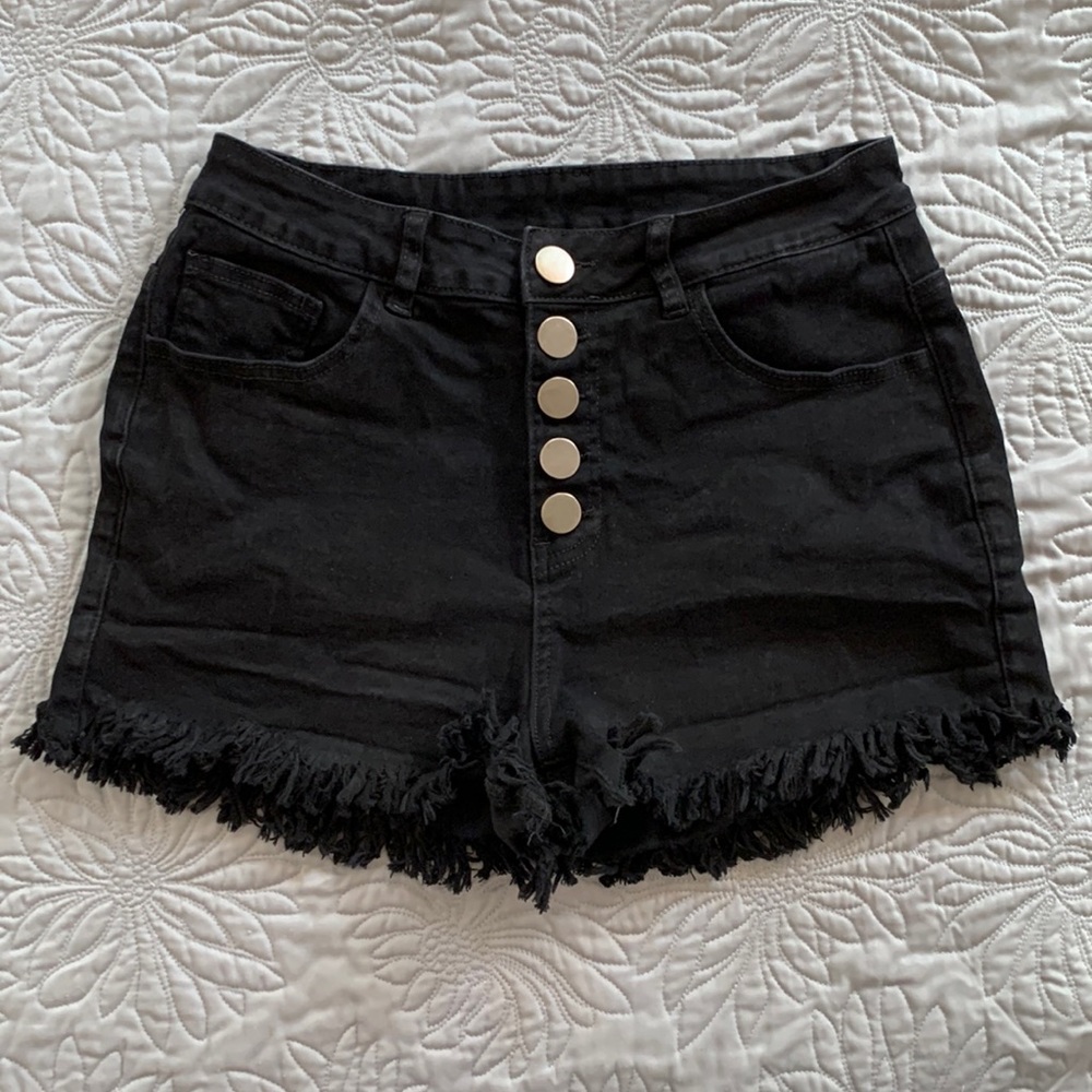 Fashion Nova High Waisted Frayed Black Shorts Size Large